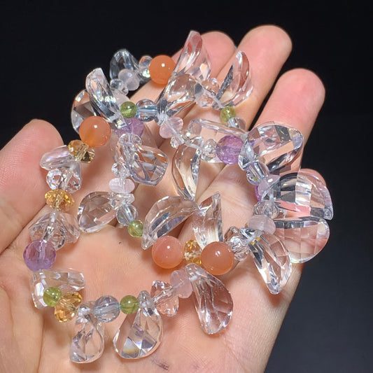 Mixed quartz crystal bracelets
