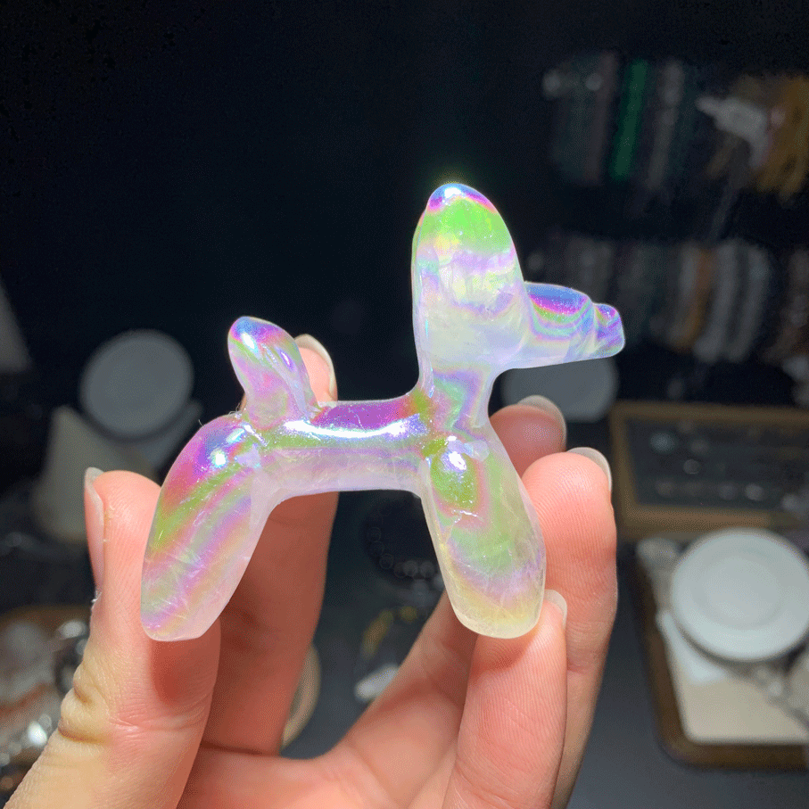 Wholesale Aura Clear Quartz Crystal Dog