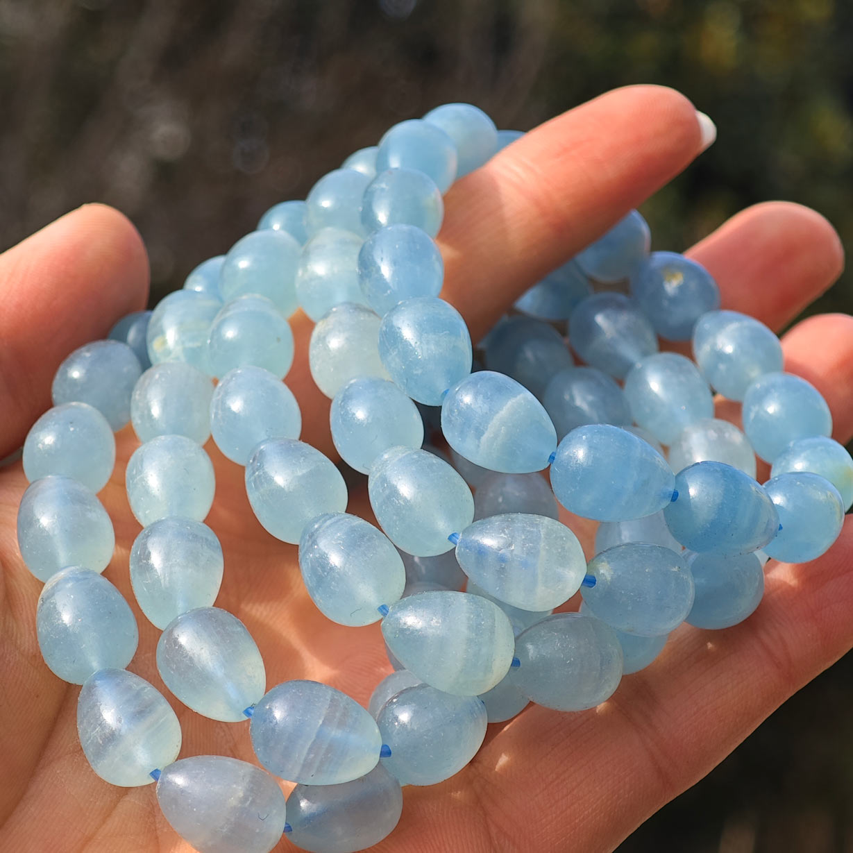 Blaues Onyx-Kristallarmband