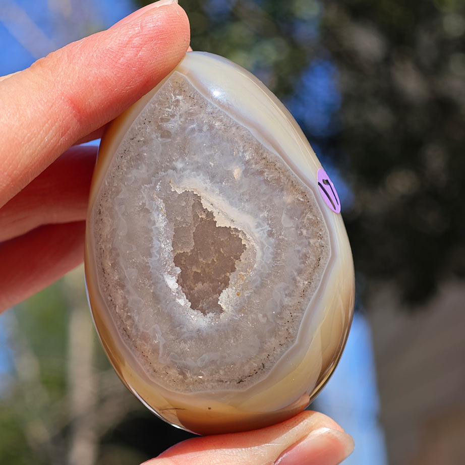 High-quality Druzy Agate crystal egg3
