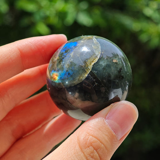 labradorite sphere