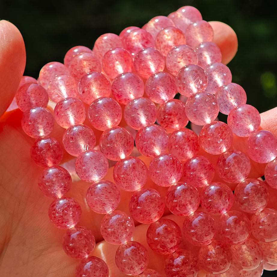 Wholesale High Quality Strawberry Quartz Crystal Bracelet