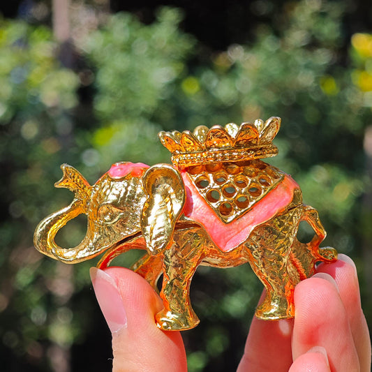 Crazy Price Iron Crystal Elephant Stand