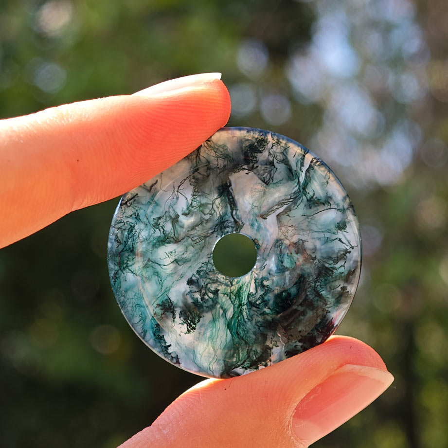 Wholesale Moss Agate Crystal Dount Pendant