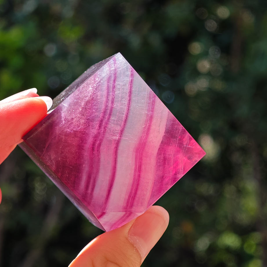 HQ Purple Fluorite Crystal Cube