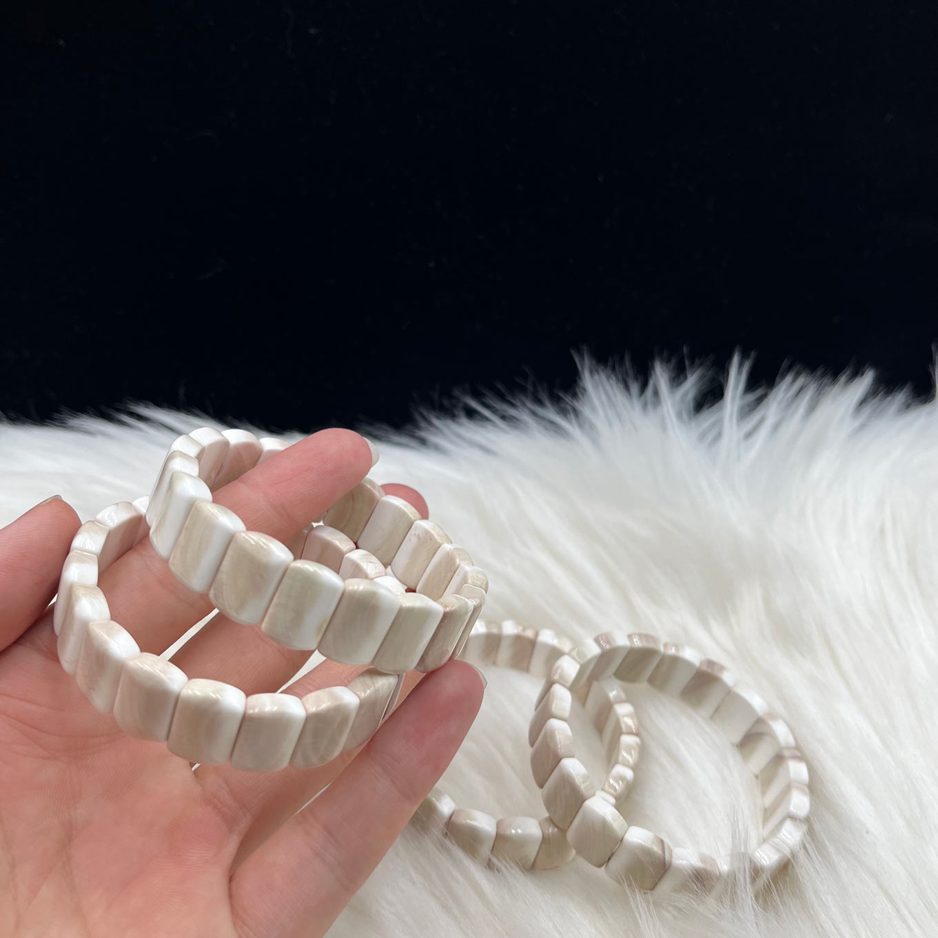 White Shell Agate Crystal Square Bracelet